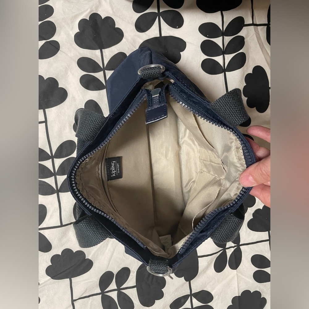 KIPLING Espinosa Navy Shoulder Bag Crossbody (missing Extra Strap) - Picture 7 of 10